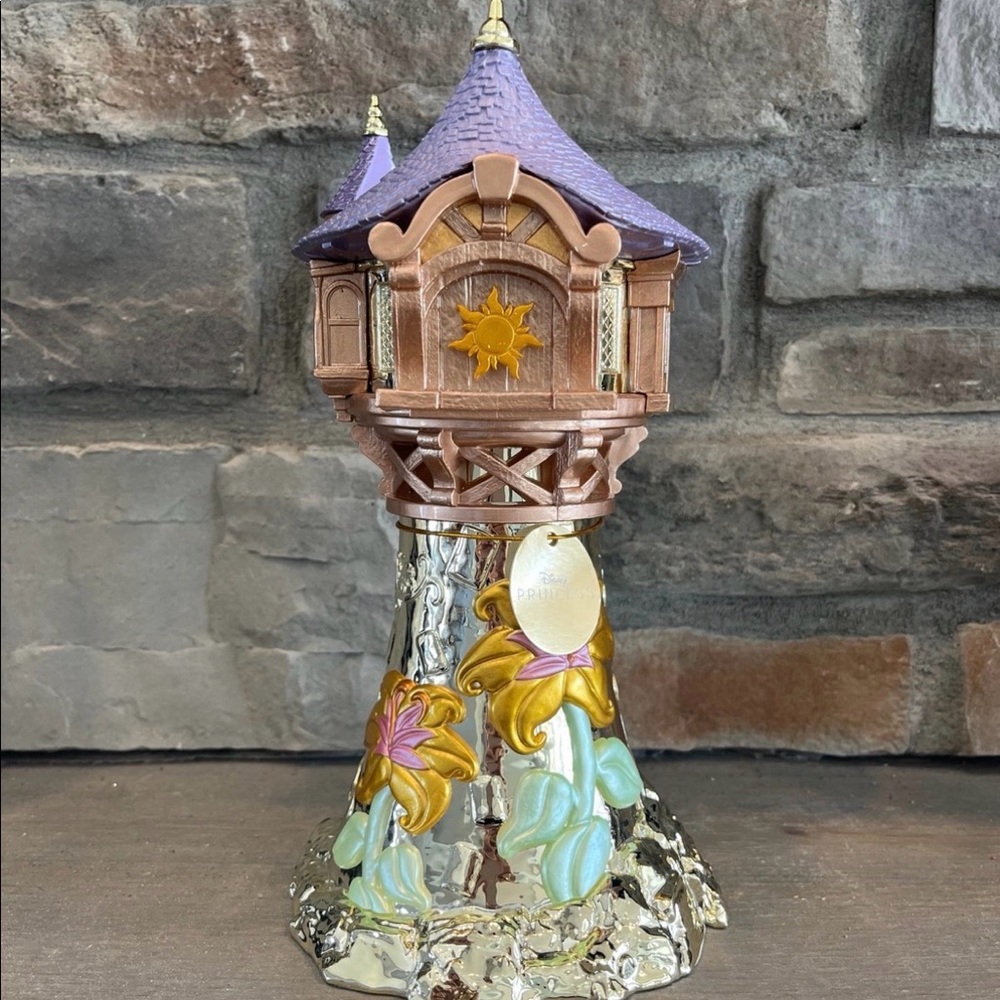 Bath and Body Works Rapunzel Candle Holder